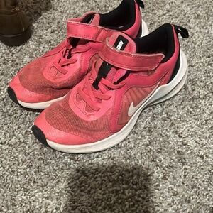 Nike Tennis Shoe